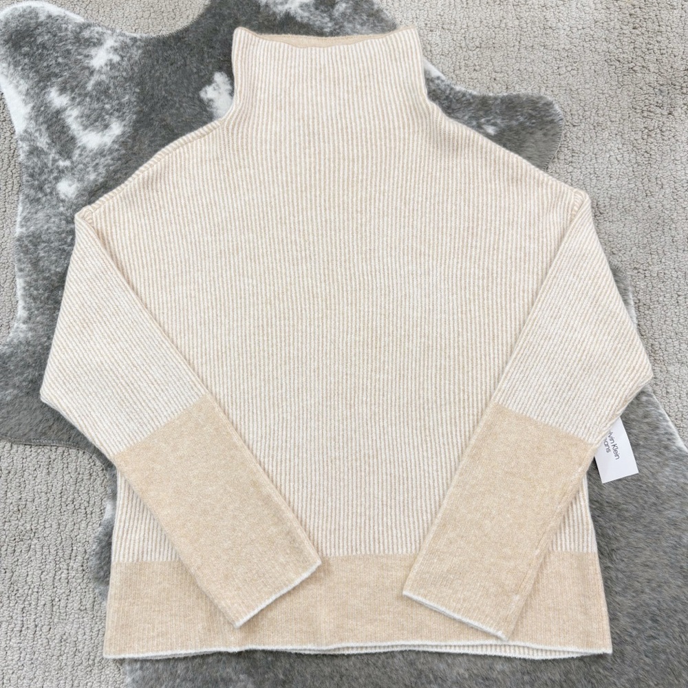 NWT Calvin Klein Sweater - Picture 2 of 10